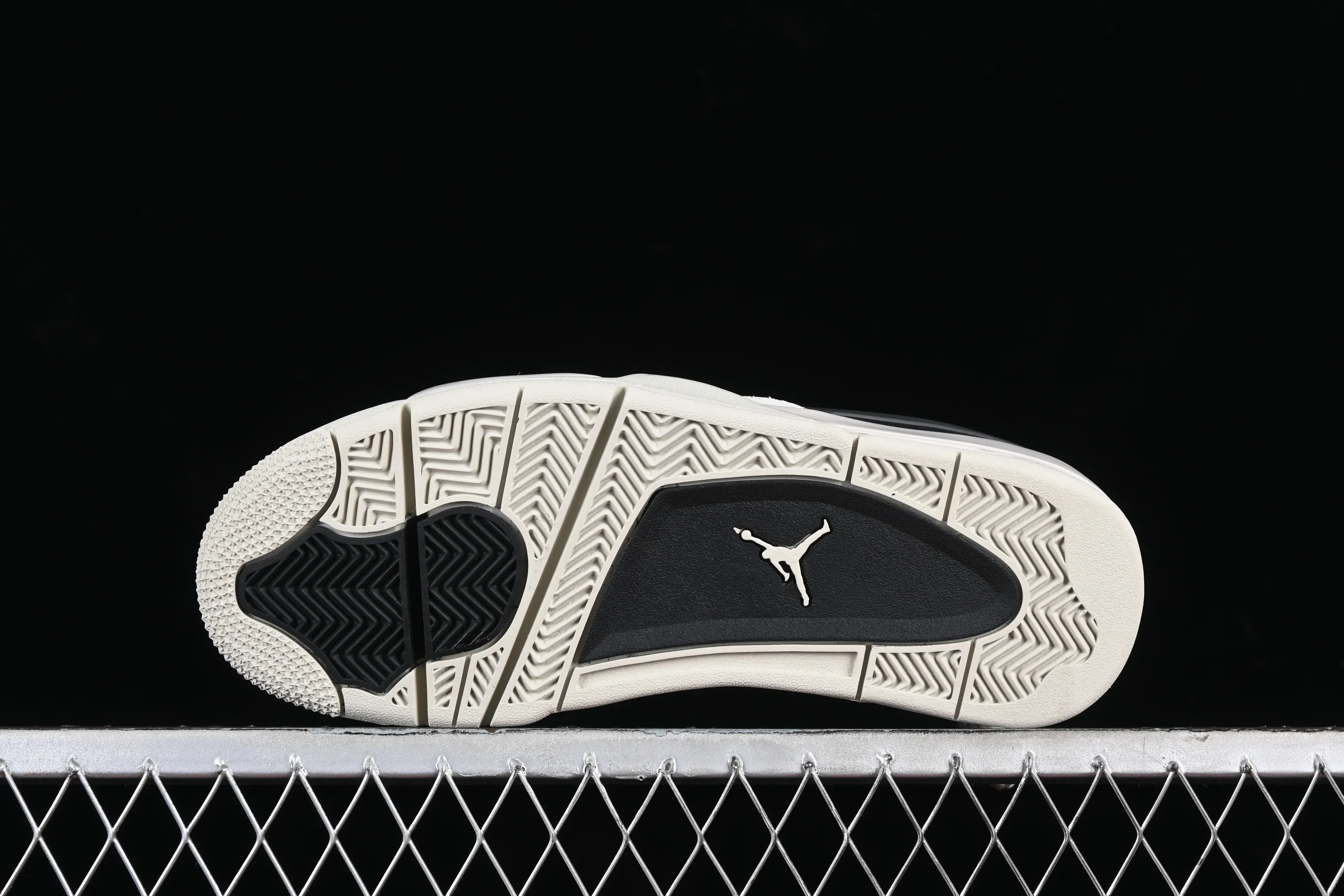 All categories Air Jordan Jordan series basketball shoes Air Jordan 4 Air Jordan 4 "Remastered" AJ4 Joe 4 remake black and white FQ7939-001